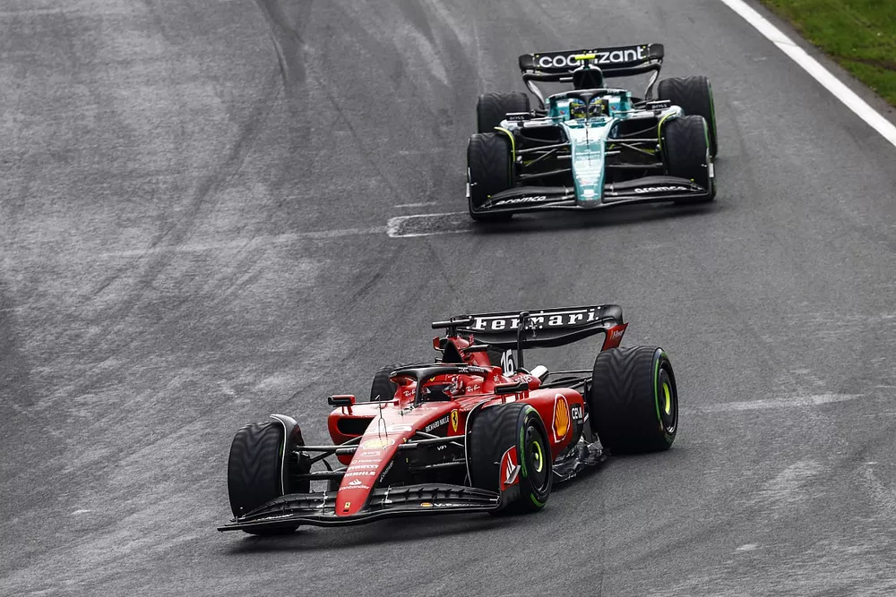 Charles Leclerc, Ferrari SF-23, Fernando Alonso, Aston Martin AMR23