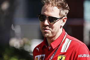Renault no descartaría a Vettel si Ricciardo se va