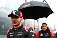 Ocon, sobre el rendimiento de Haas: "Bastante inesperado estar donde estamos"
