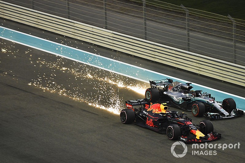 Pour Verstappen, Hamilton n'est Champion que grâce à la Mercedes