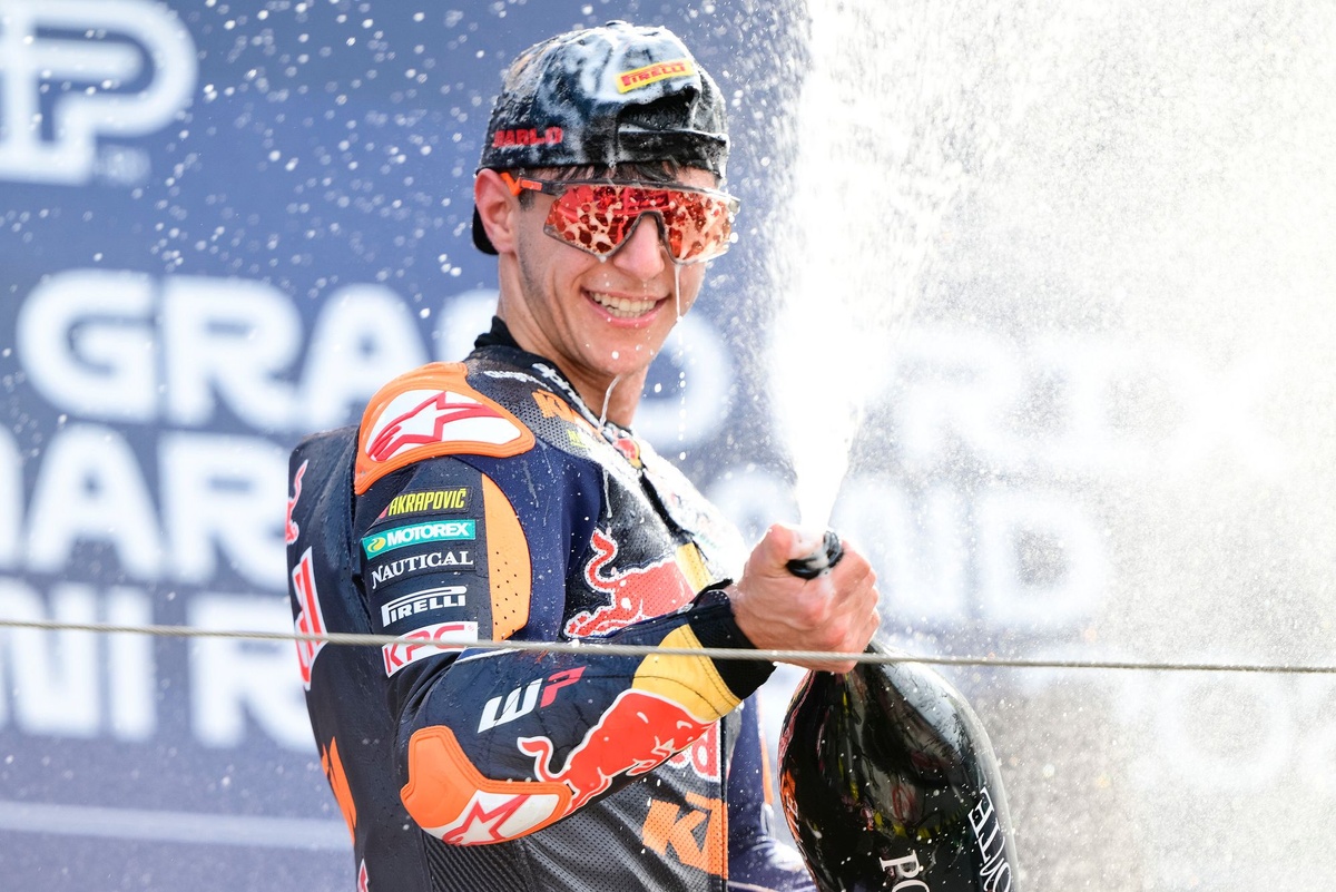 Rueda tiene claro su objetivo más allá de buscar el título de Moto3: «Vengo a ganar» 