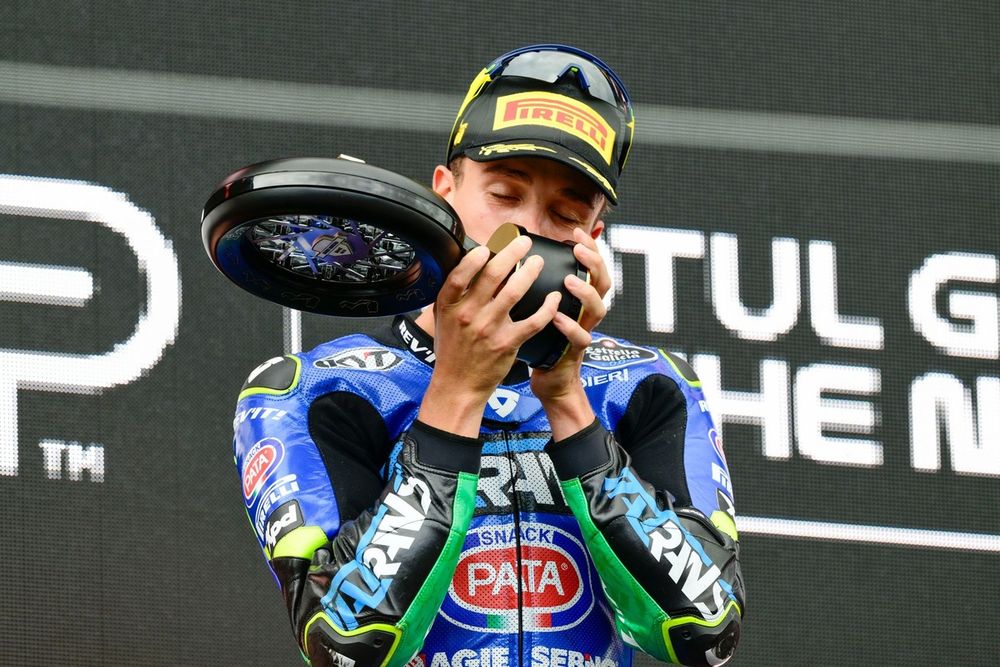 Podium: Race winner Diogo Moreira, Italtrans Racing Team