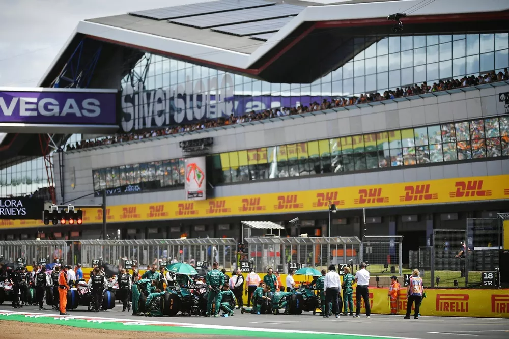 Lance Stroll, Aston Martin Racing, Fernando Alonso, Aston Martin Racing
