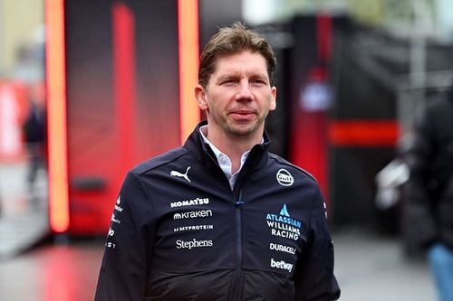 James Vowles vuelve a competir: correr&aacute; las 12 horas del Golfo en Abu Dhabi