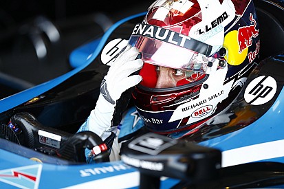 Red Bull, Singapur'da Buemi ile görüşecek