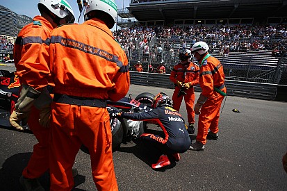 Horner : "Rien de plus brutal" pour Verstappen