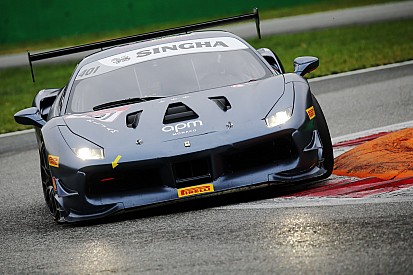 Prette è un leone e vince il titolo Pirelli AM del Ferrari Challenge APAC in Gara 2 a Monza