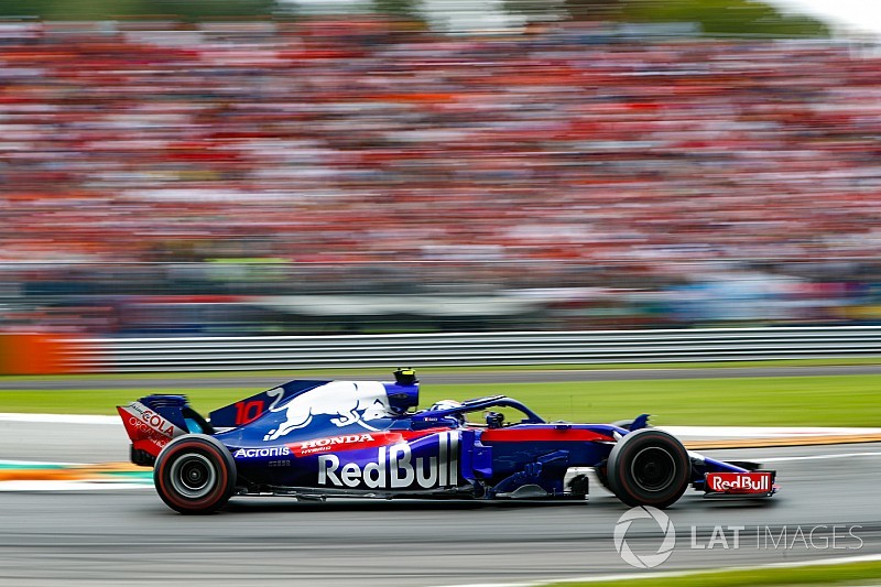 Gasly critica al