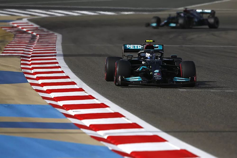Valtteri Bottas, Mercedes W12, Lewis Hamilton, Mercedes W12