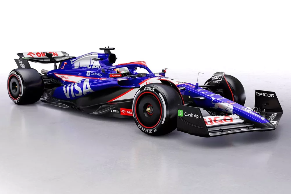 Daniel Ricciardo, VCARB 01