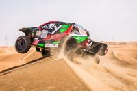 Spok&oacute;j zapewnił podium