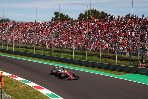 F1: Vasseur "espera" que Hamilton suba ao pódio em 2025