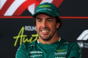 Alonso nawołuje do pracy i relaksu