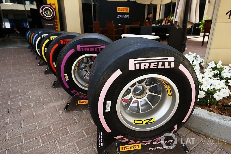La nueva gama de neumáticos Pirelli de F1 para 2018, con el hiperblando rosa en primer plano