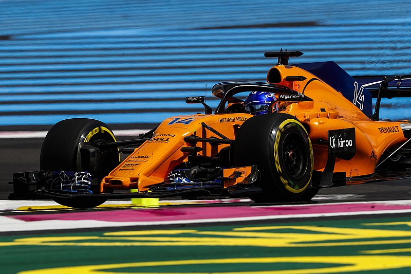 Alonso onverschillig door 'overenthousiaste' boordradio
