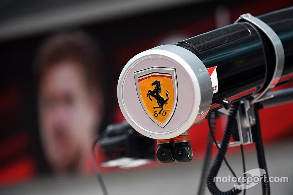 Ferrari logo