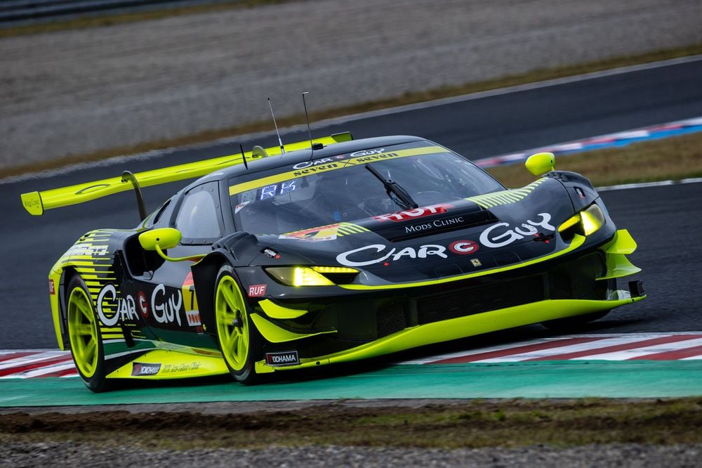 GT300最年少王者にあと一歩届かずも、インパクト残した20歳の小林利徠