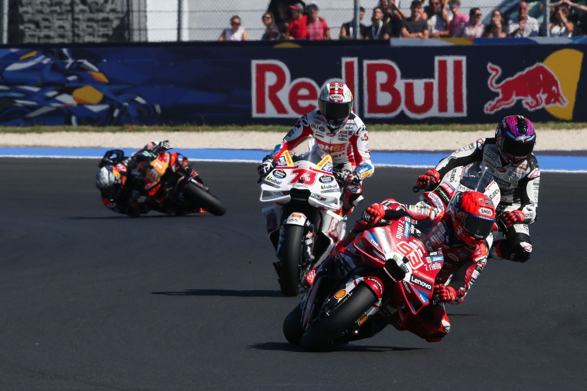 Marquez: MotoGP rivals gave me a “present” - and it tastes “sweet”