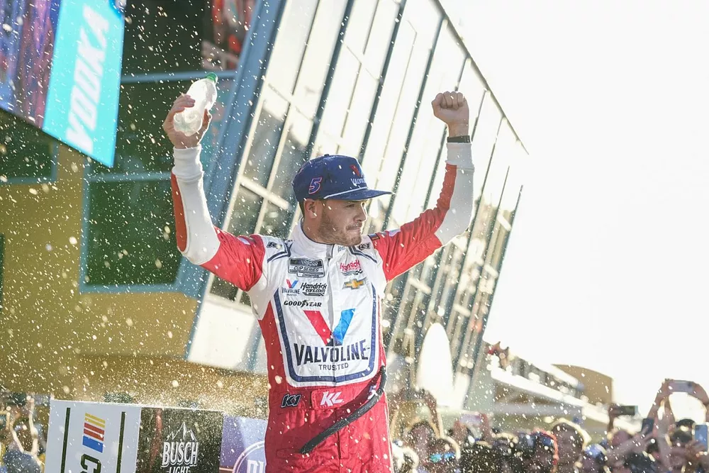 El ganador, Kyle Larson, Hendrick Motorsports, Chevrolet Camaro