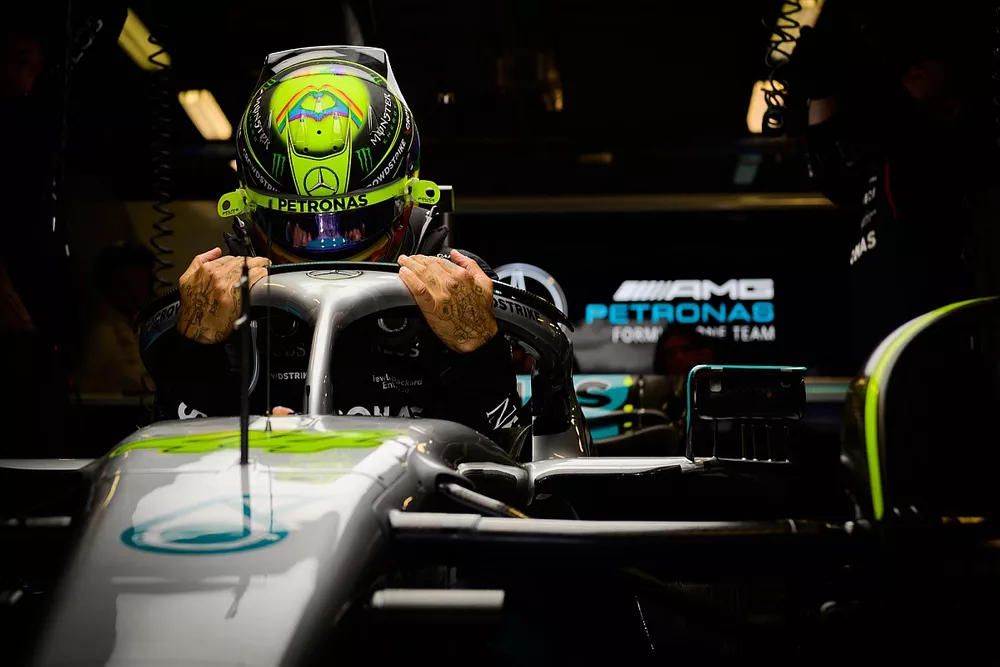 Lewis Hamilton, Mercedes W13