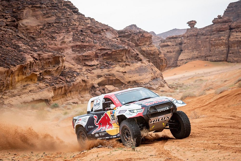 #200 Toyota Gazoo Racing Toyota: Nasser Al-Attiyah, Mathieu Baumel