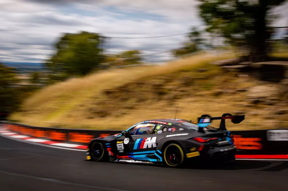 #32 BMW M4 GT3, Team WRT: Augusto Farfus, Sheldon van der Linde, Kelvin van der Linde 