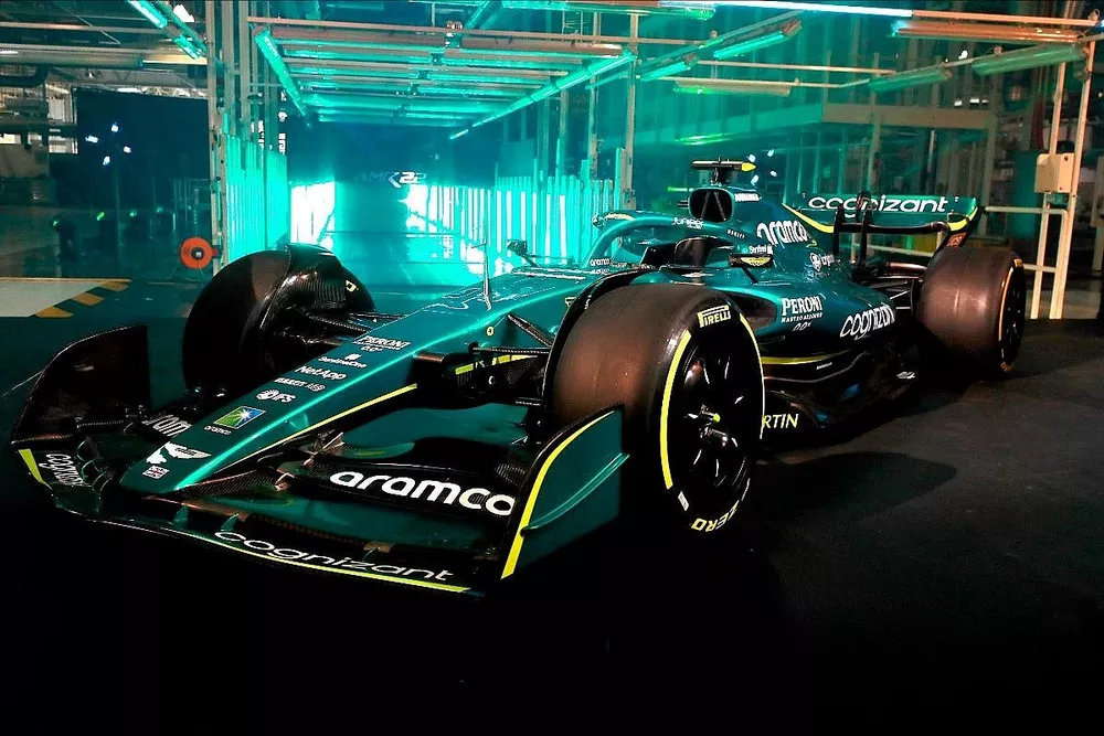 Aston Martin AMR22