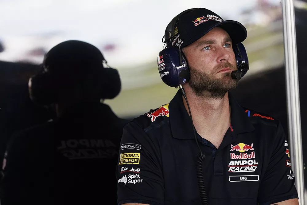 Shane van Gisbergen, Triple Eight Race Engineering Holden