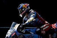 Alex M&aacute;rquez sospecha que puede tener una cuarta costilla rota