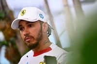 Hamilton se niega a pedir perd&oacute;n "por ser un luchador", tras sus radios en Miami
