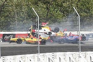 V&iacute;deo: el accidente m&uacute;ltiple en IndyCar que provoc&oacute; discusi&oacute;n en Twitter