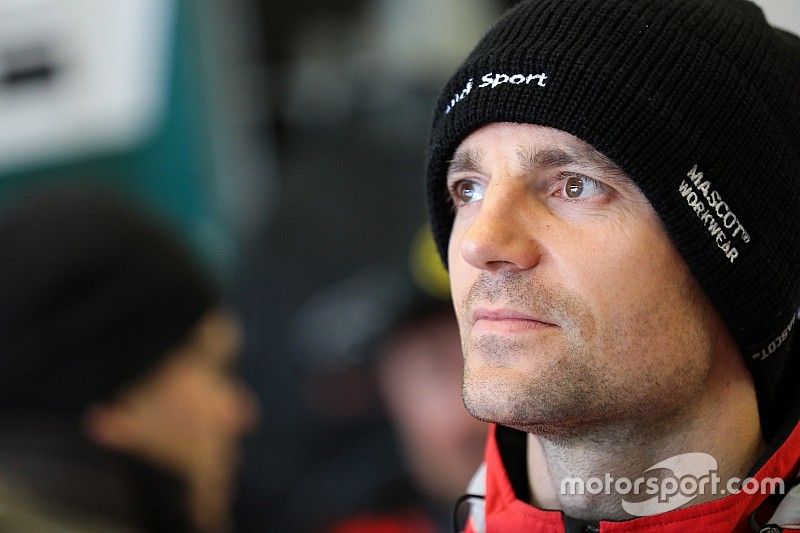 #15 Audi Sport Team Phoenix Audi R8 LMS: Jamie Green