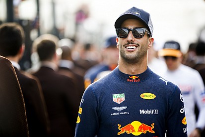 Ricciardo: Staying at Red Bull Honda was riskier option