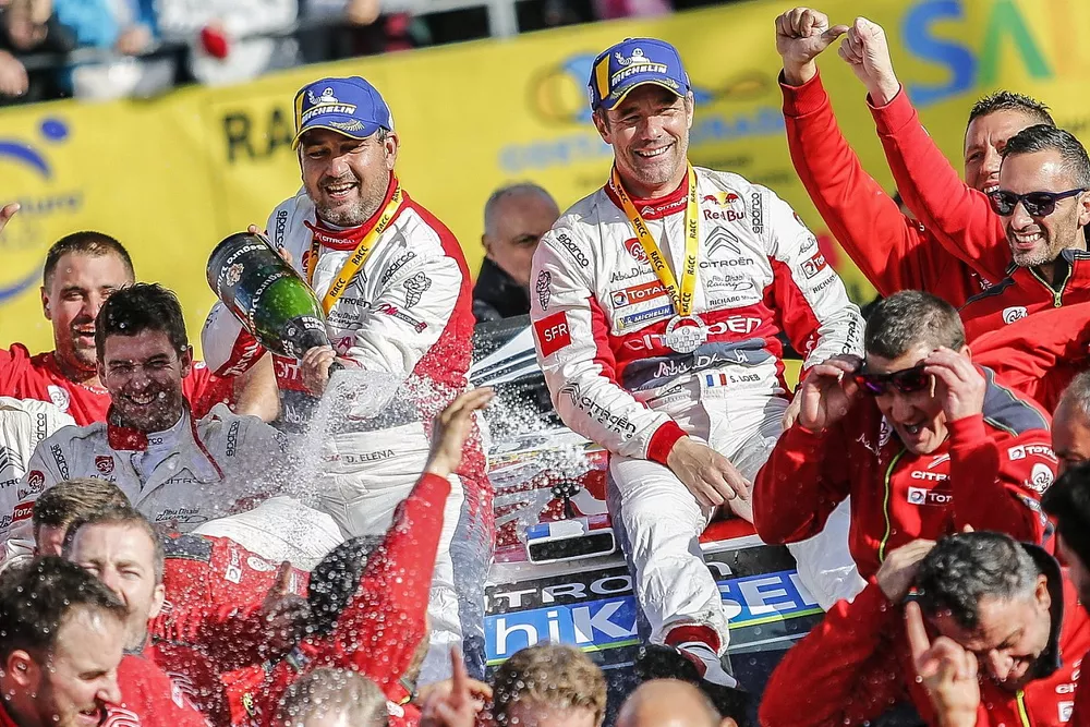 S&eacute;bastien Loeb, Daniel Elena, Citro&euml;n World Rally Team Citro&euml;n C3 WRC con el equipo