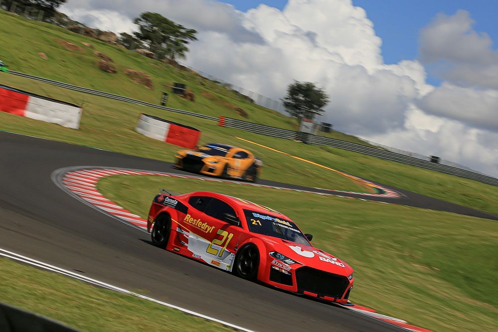 Thiago Camilo/Raphael Teixeira