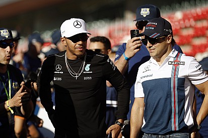 Hamilton é do nível de Senna e Schumacher, elogia Massa