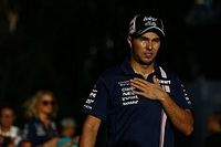 P&eacute;rez sufri&oacute; en Malasia y tuvo que recibir suero intravenoso 