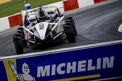 Gamerek is indulhatnak a Race of Championsön