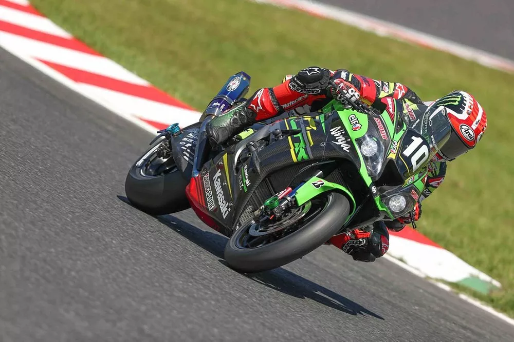 #10 Kawasaki Racing Team: Jonathan Rea
