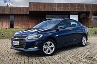 Chevrolet Onix Plus tem produção dobrada e Prisma vira Joy Plus