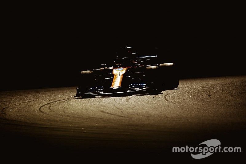 Carlos Sainz Jr., McLaren MCL34