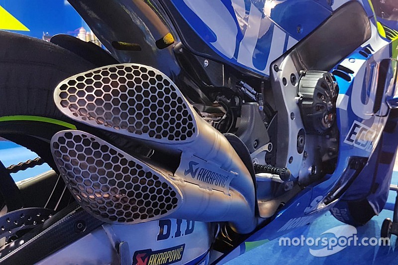 Suzuki: sulla GSX-RR è arrivato un nuovo scarico doppio nei test in Qatar