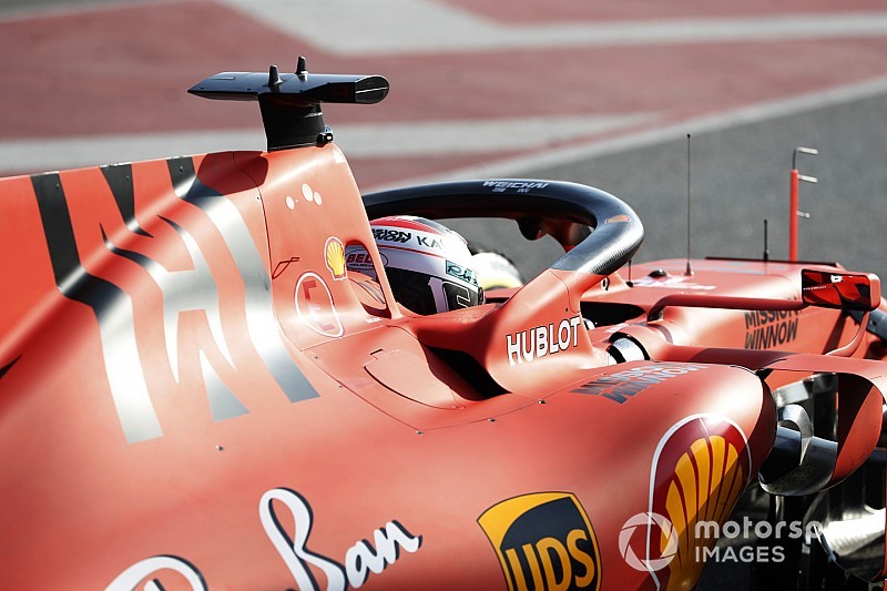 Leclerc ‘put emotion to one side’ in first 2019 Ferrari F1 test