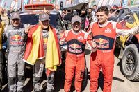 Loeb: "Sainz ser&aacute; un duro rival por la victoria en el Dakar 2025"