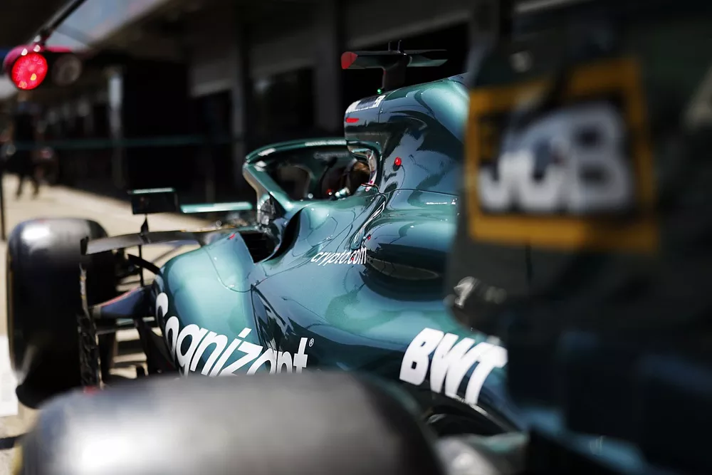 Cognizant, Crypto.com, BWT and JCB branding on an Aston Martin AMR21 