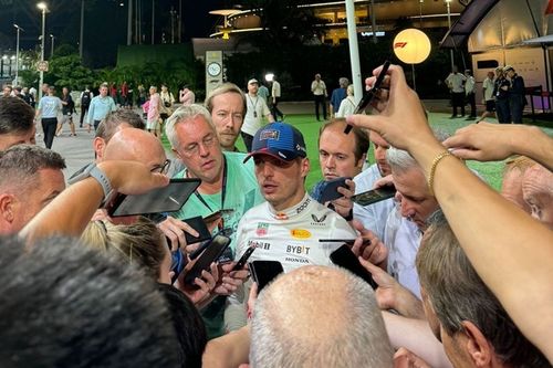 La peculiar protesta de Verstappen por su sanción por malas palabras en Singapur