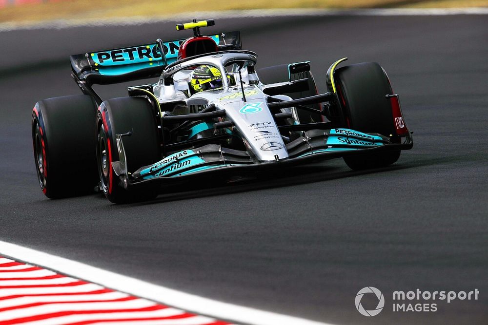 Lewis Hamilton, Mercedes W13