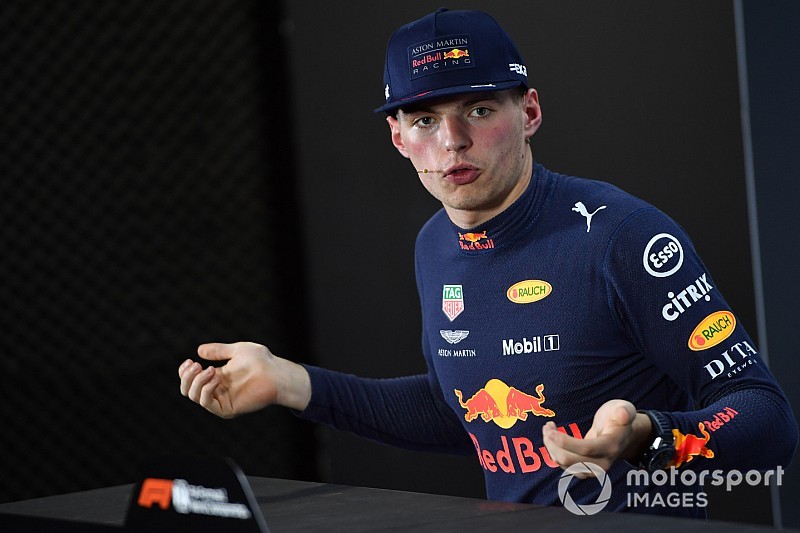 Bos Mercedes: Verstappen bakal jadi juara dunia, asal...