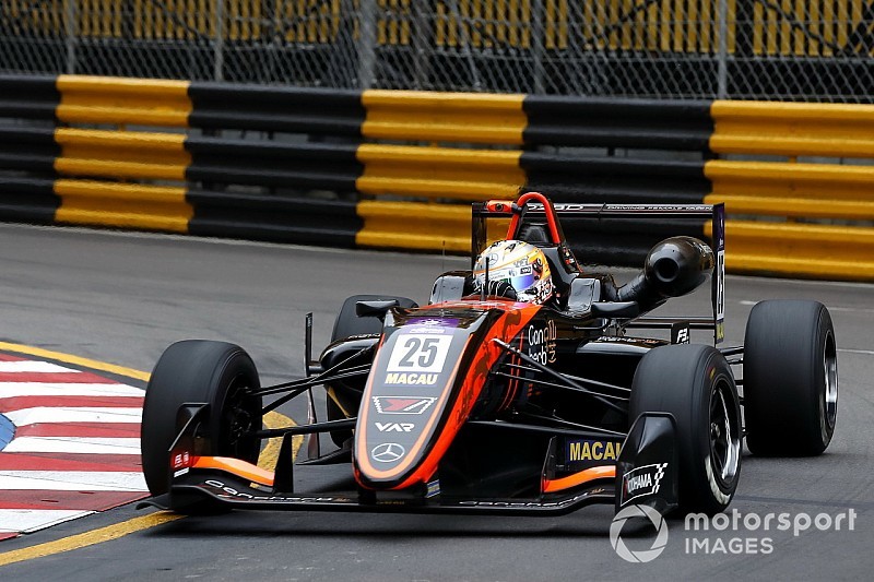 Crash Macau: la Floersch è volata a 276 km/h! E c'è il... giallo della bandiera fantasta