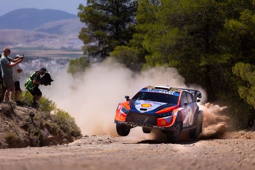 WRC Grecia: Tanak y Fourmaux est&aacute;n muy igualados, Ogier se aleja